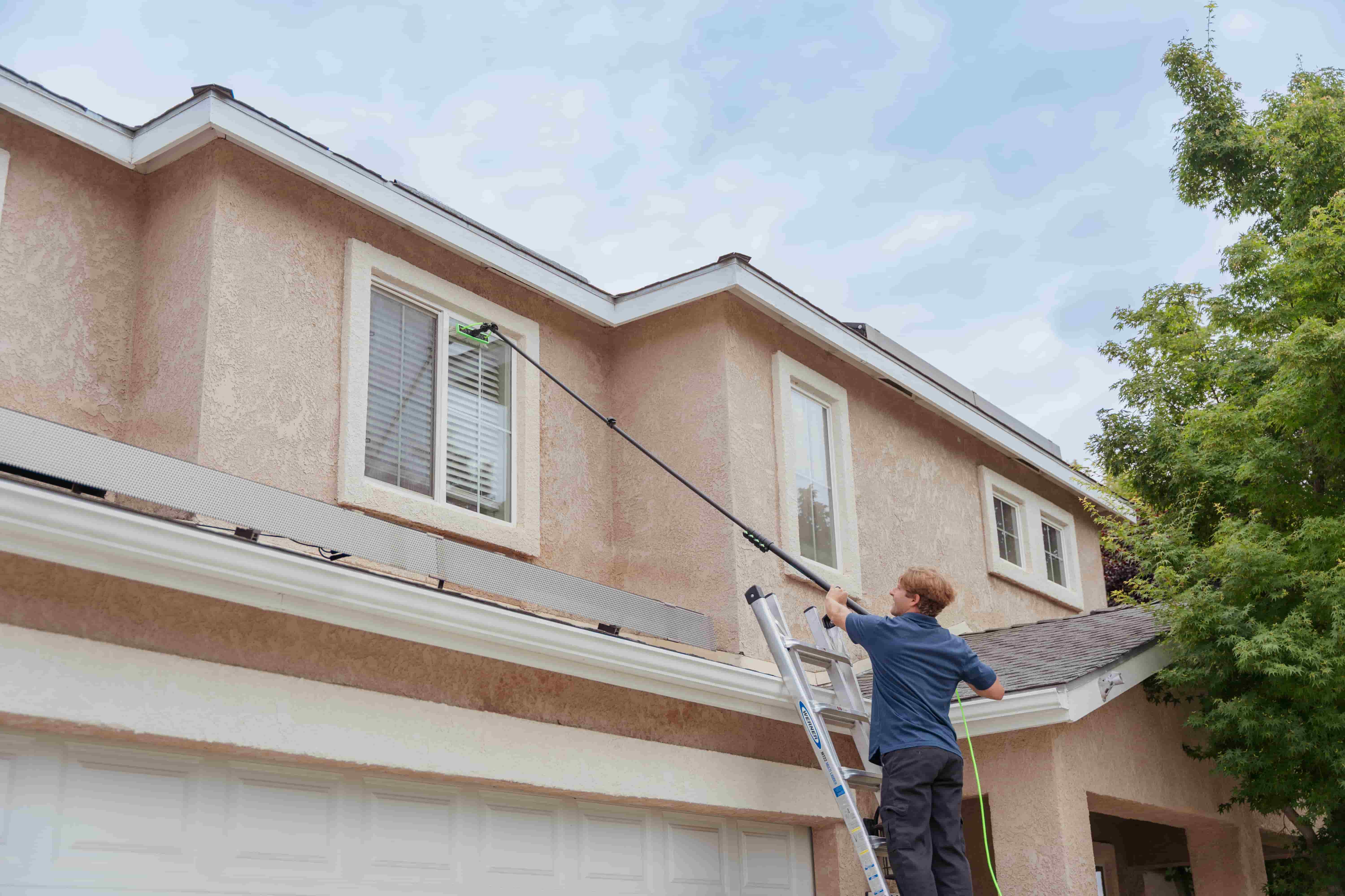 Exterior window cleaning